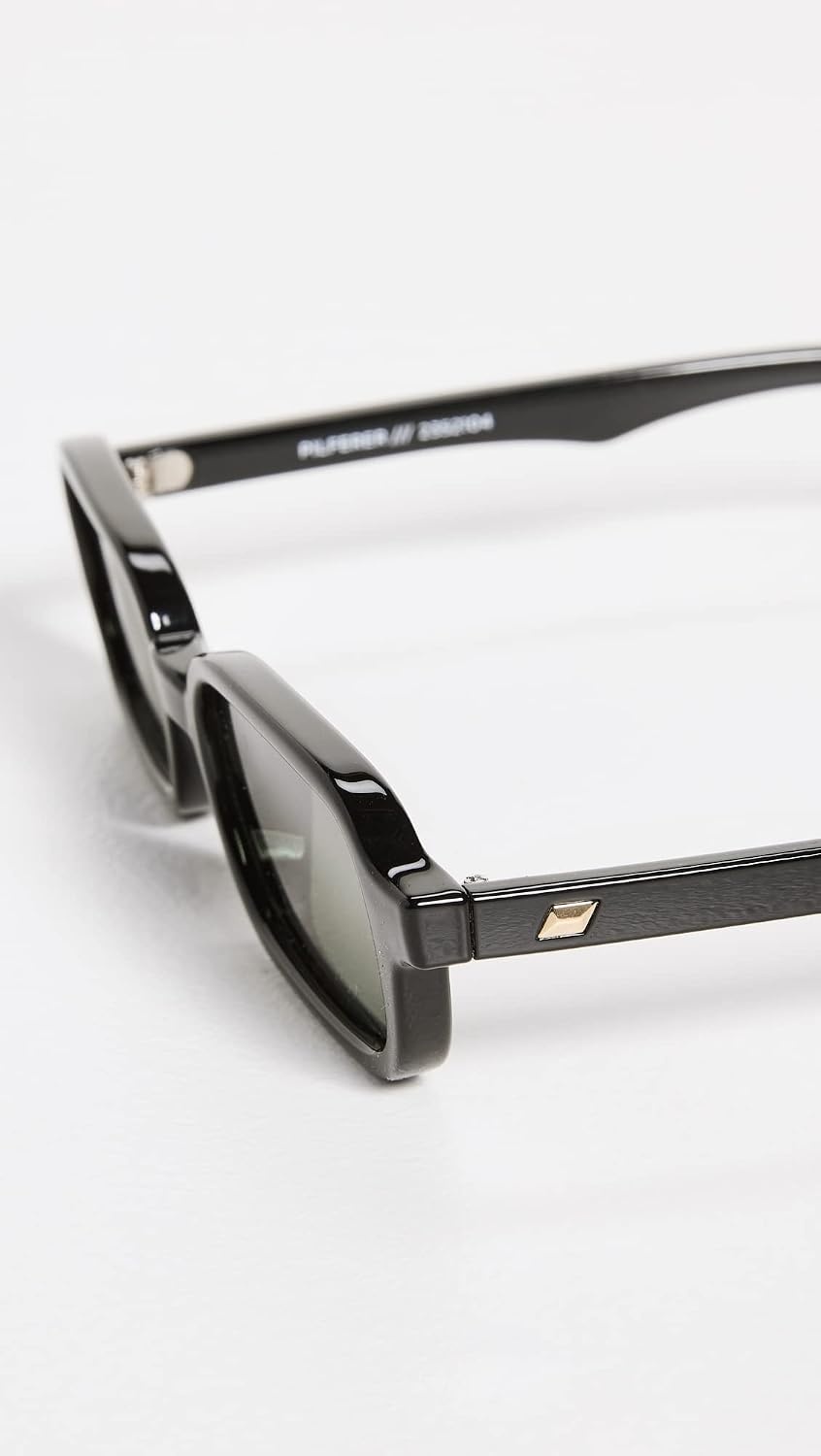 image:imageLe Specs Pilferer Retro Sunglasses for Women and MenBlack FrameKhaki Lens