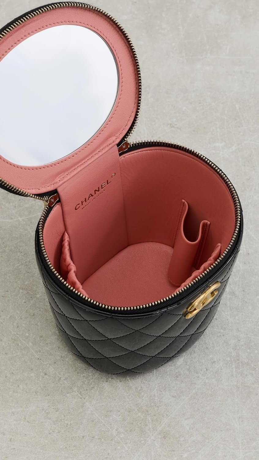 image:imageWHAT GOES AROUND COMES AROUND Womens PreLoved Chanel Afternoon Tea Vanity BagBlack